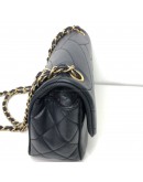 CHANEL Small Pagoda Flap Shoulder Bag in Black Scallop Quilted Lambskin – GHW (Series 21 – Year 2016)