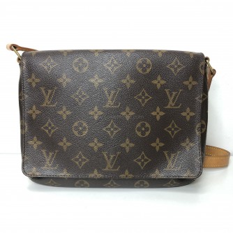 LOUIS VUITTON Monogram Musette Tango Crossbody Bag – GHW