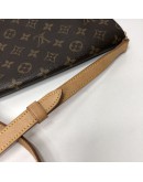 LOUIS VUITTON Monogram Musette Tango Crossbody Bag – GHW