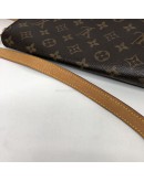 LOUIS VUITTON Monogram Musette Tango Crossbody Bag – GHW
