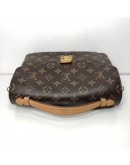 LOUIS VUITTON Monogram Pochette Metis with Shoulder Strap – GHW (Year 2018)