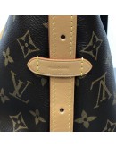 LOUIS VUITTON Monogram CarryAll PM Handbag with Pochette – GHW (Microchip – Year 2025)