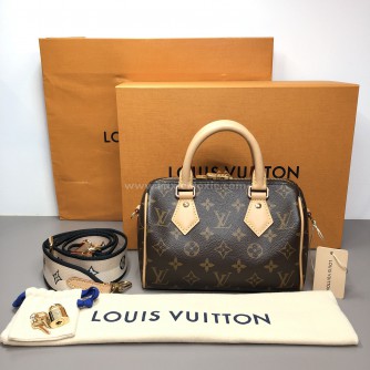 LOUIS VUITTON Monogram Speedy Bandouliere 20 Handbag with Black Shoulder Strap – GHW (Microchip – Year 2024)