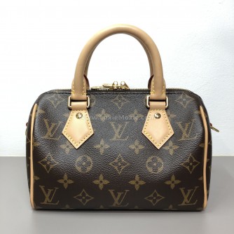 LOUIS VUITTON Monogram Speedy Bandouliere 20 Handbag with Black Shoulder Strap – GHW (Microchip – Year 2024)