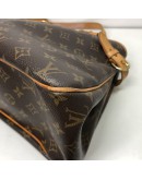 LOUIS VUITTON Monogram Batignolles Horizontal Tote Bag – GHW