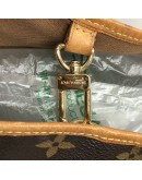 LOUIS VUITTON Monogram Batignolles Horizontal Tote Bag – GHW