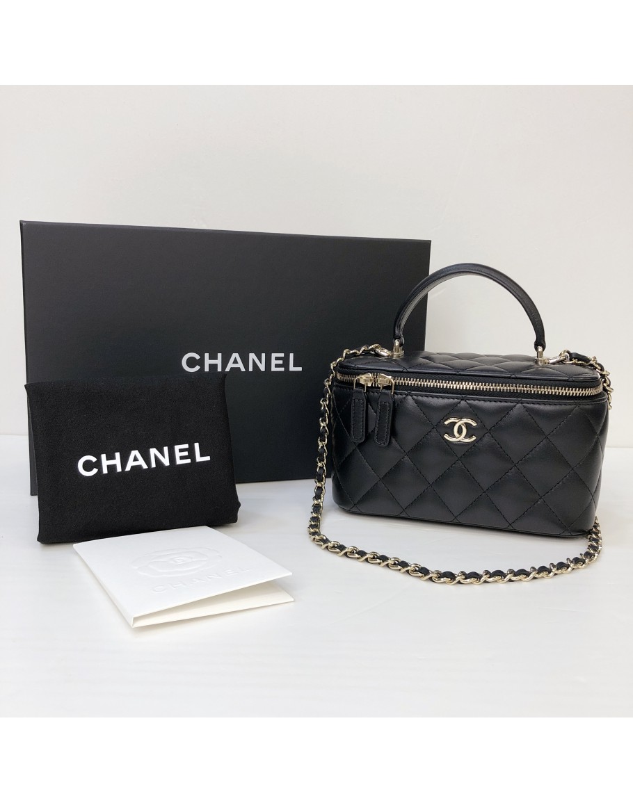 CHANEL Small Vanity Case with Top Handle & Crossbody Chain – GHW