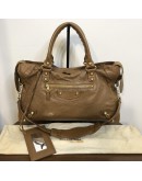 BALENCIAGA Medium Classic City Handbag with Shoulder Strap in Brown Arena Lambskin – GHW