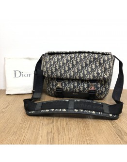 CHRISTIAN DIOR Oblique Canvas Explorer Messenger Bag – SHW