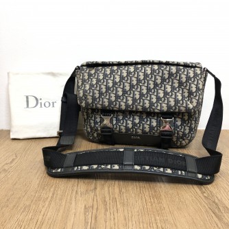 CHRISTIAN DIOR Oblique Canvas Explorer Messenger Bag – SHW