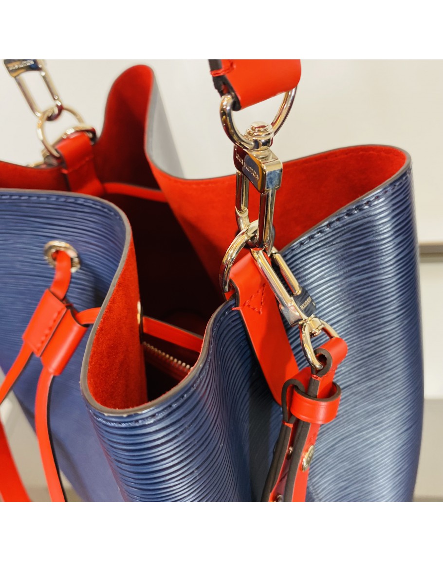 3D model Louis Vuitton Neonoe MM Bag Epi Leather Indigo Blue VR